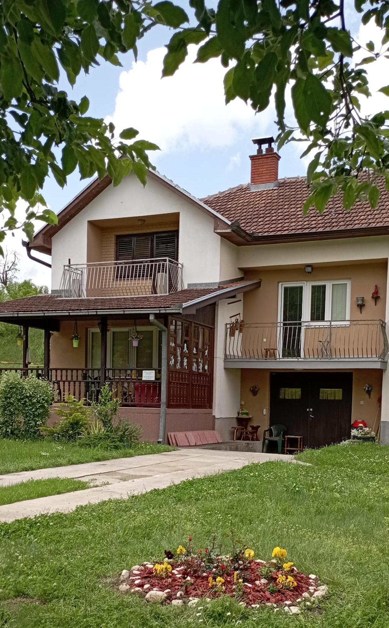 Kuca Za Odmor Zicanka Kraljevo Bagian luar foto